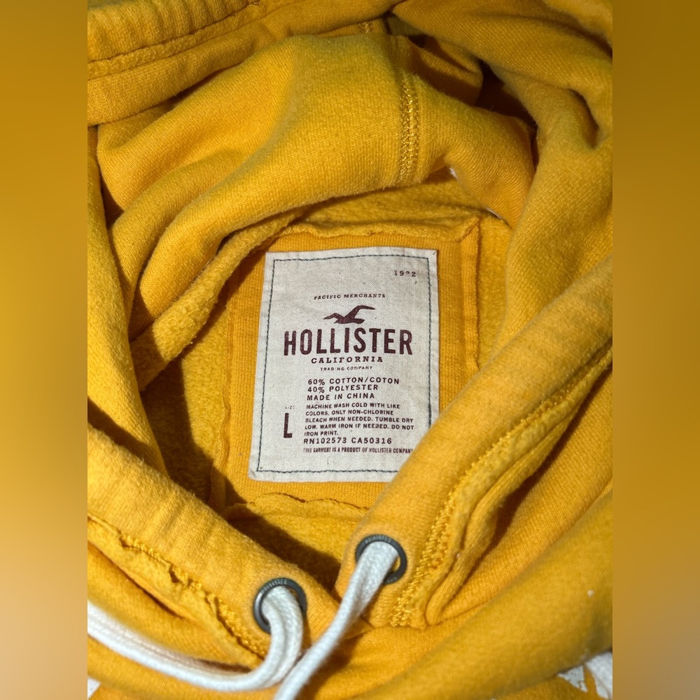 Youth Hollister Mustard Yellow Hoodie with White Accents (L) - Picture 3 of 3